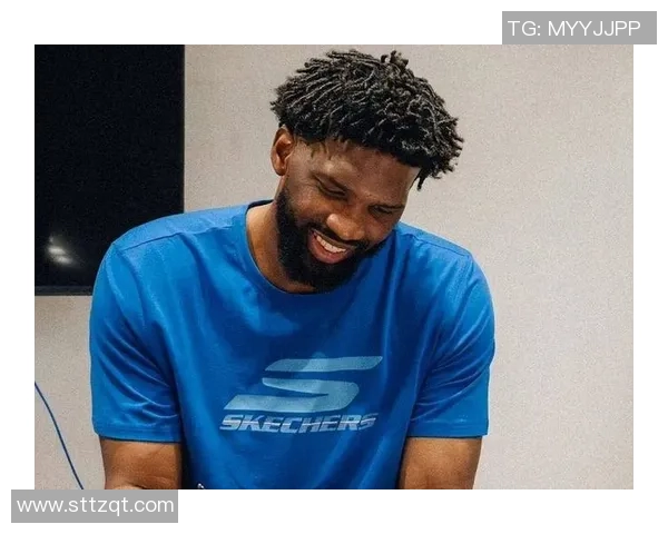 足球界两位拥有尖牙利齿的球星揭秘 他们的锋利笑容与进攻实力并驾齐驱